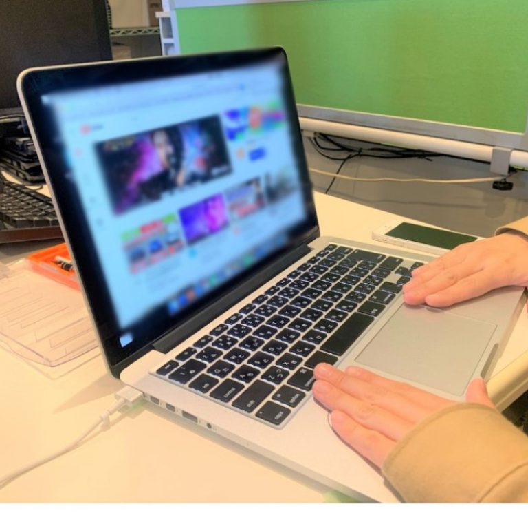 early 2015 13 macbook pro cover