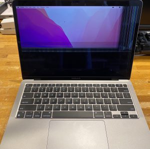 MacBook Air M1 2020 液晶割れ