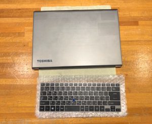 dynabook キーボード交換
